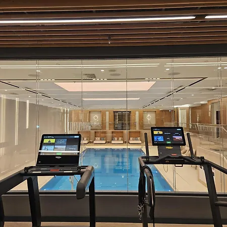 ホテル Presidential ワルシャワ