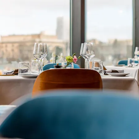 Hotel Presidential